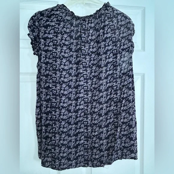 PRICE CUT, Velvet by Graham & Spencer Dark Purple and White Floral Blouse. - Picture 3 of 4